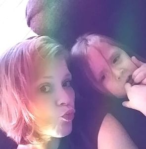 Meet your Posher, Mandy